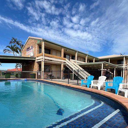 Golden Beach Motor Inn, קלונדרה מראה חיצוני תמונה